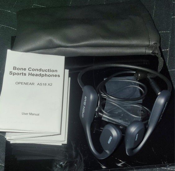 Bone Conduction Headphones, IP68 Waterproof Swimming Headphones, Open Ear Bluetooth 5.3 Headphones 