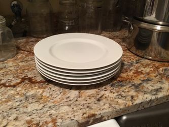 Crate And Barrel Dinner Plates - Set Of Six (6)