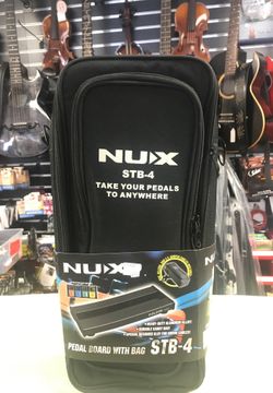 NUX STB-4 TAKE YOUR PEDALS TO ANYWHERE. PEDAL BOARD WITH BAG.