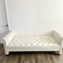Day Bed/ Bench