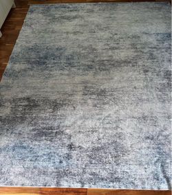 8x10 blue/grey rug