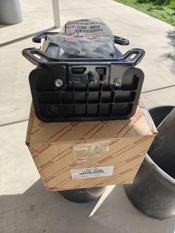 Charcoal Canister & Gas Cap '07-'13 Tundra