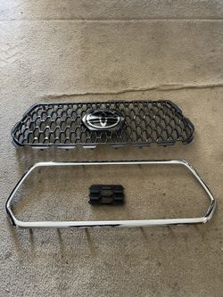 oem 3rd gen toyota tacoma front grill