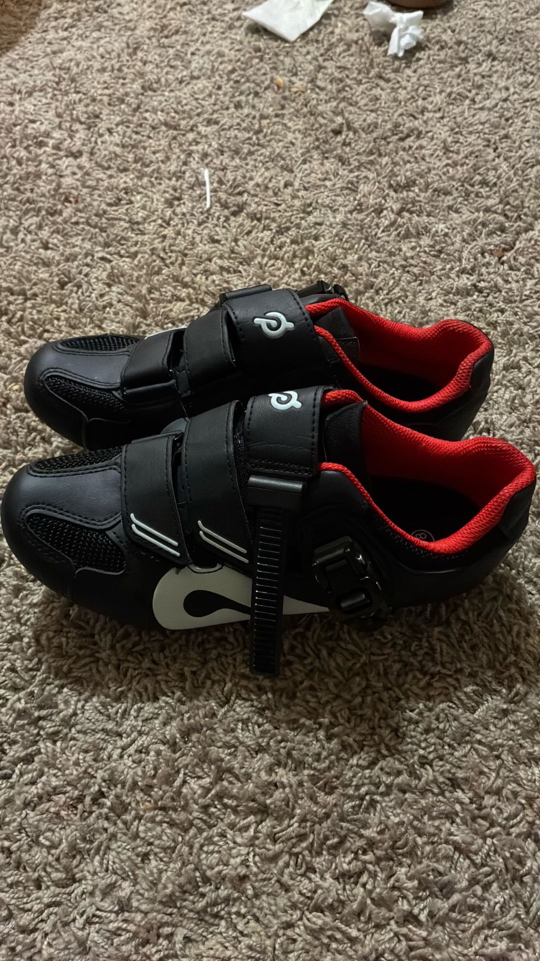 New Peloton Cycling Shoes Size 38 Black Red
