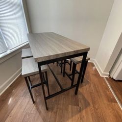 BRAND NEW COUNTER HEIGHT 5 PIECE BREAKFAST NOOK $345!  YOU DON’T PAY UNTIL WE DELIVER!!  Get this well crafted and solid wood finished with metal base