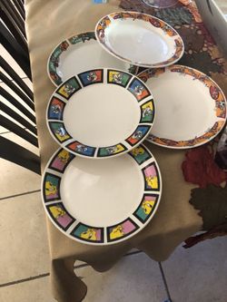 Looney toon dinner plates