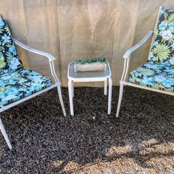 Garden or Balcony Patio Set With Cushions