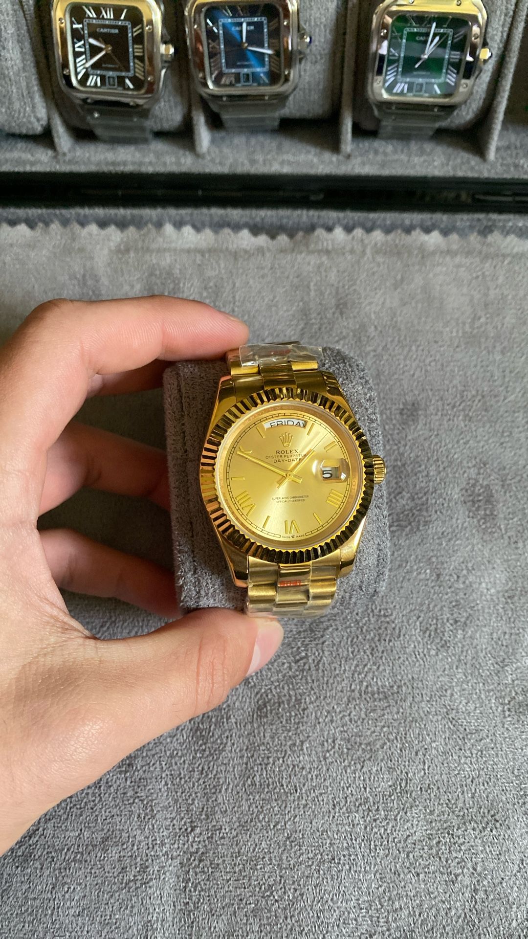 Luxury Men’s Accessories 