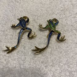 2 Vintage Gerry Frog Brooches 