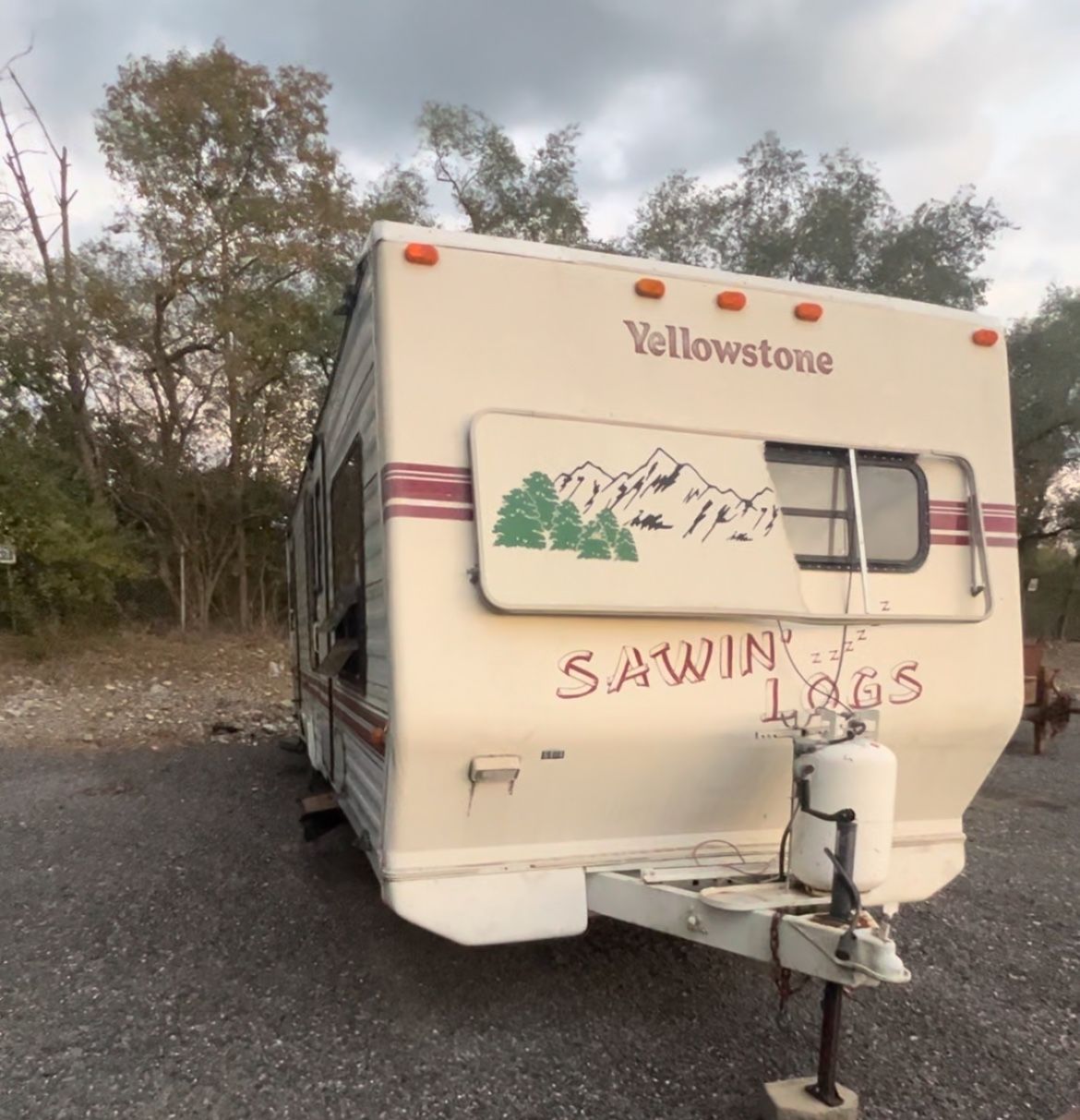 92 Yellowstone Tow-Behind