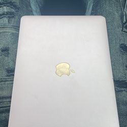 Rose Gold- Mac Book Air (2016)