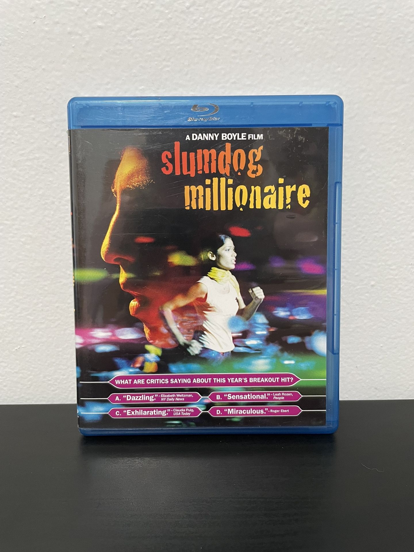 Slumdog Millionaire Blu-Ray 2 Disc Combo Movie Danny Boyle Dev Patel 2009