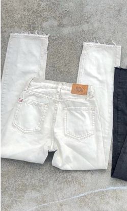  BDG Urban Outfitters High-Waisted, Straight Leg Cowboy Jeans 