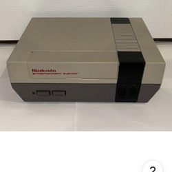 Nintendo 1 With 2 Controllers & 1 game 