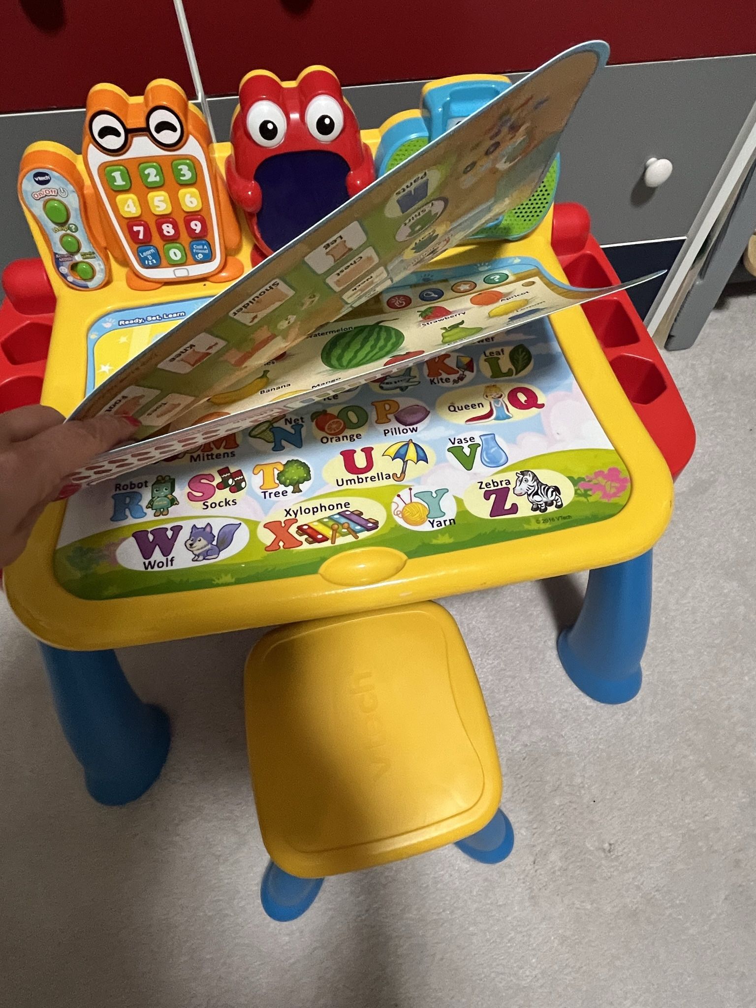 Touch & Learn Activity Desk™ Deluxe , Kids Desk 