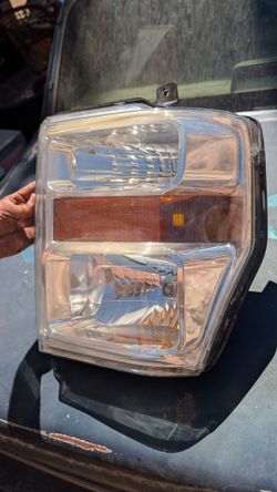 08-10 Ford F-250 F-350 LEFT Driver OEM Genuine Headlight Lamp head light truck
