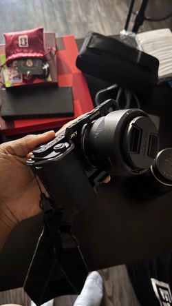 Sony Mirrorless Camera with Viltrox Lens