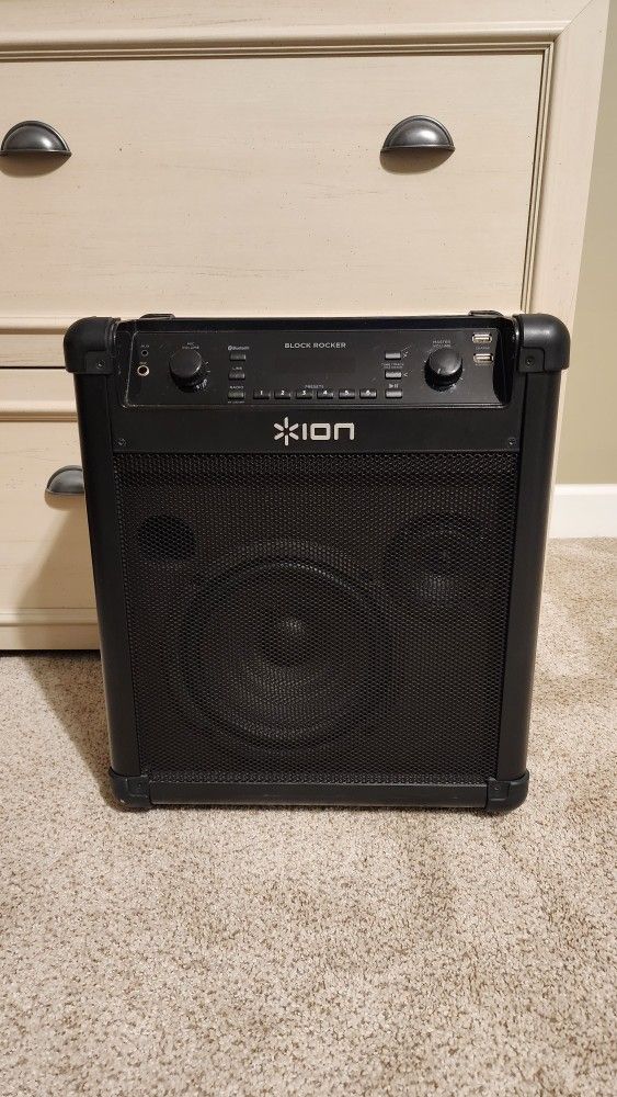 Ion Block Rocker Speaker