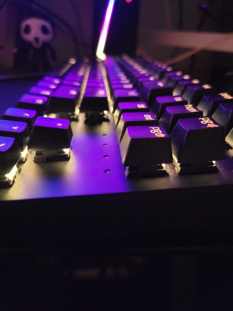 Razer BlackWidow V3 Tenkeyless Compact Mechanical Gaming Keyboard - Green Switch