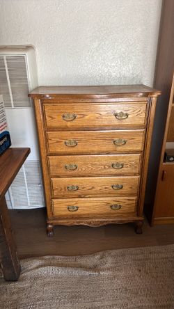 5 Drawer Dresser