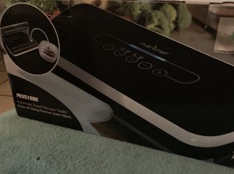 Brand New Vacuum Sealer