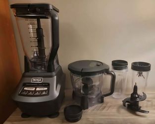 Ninja Professional High Speed Powerful Blender System