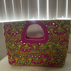 Kareena’s Pink and Green Tote Bag with Distinctive Design