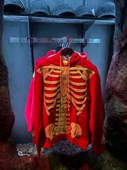 Knotts Scary Farm skeleton hoodie Large