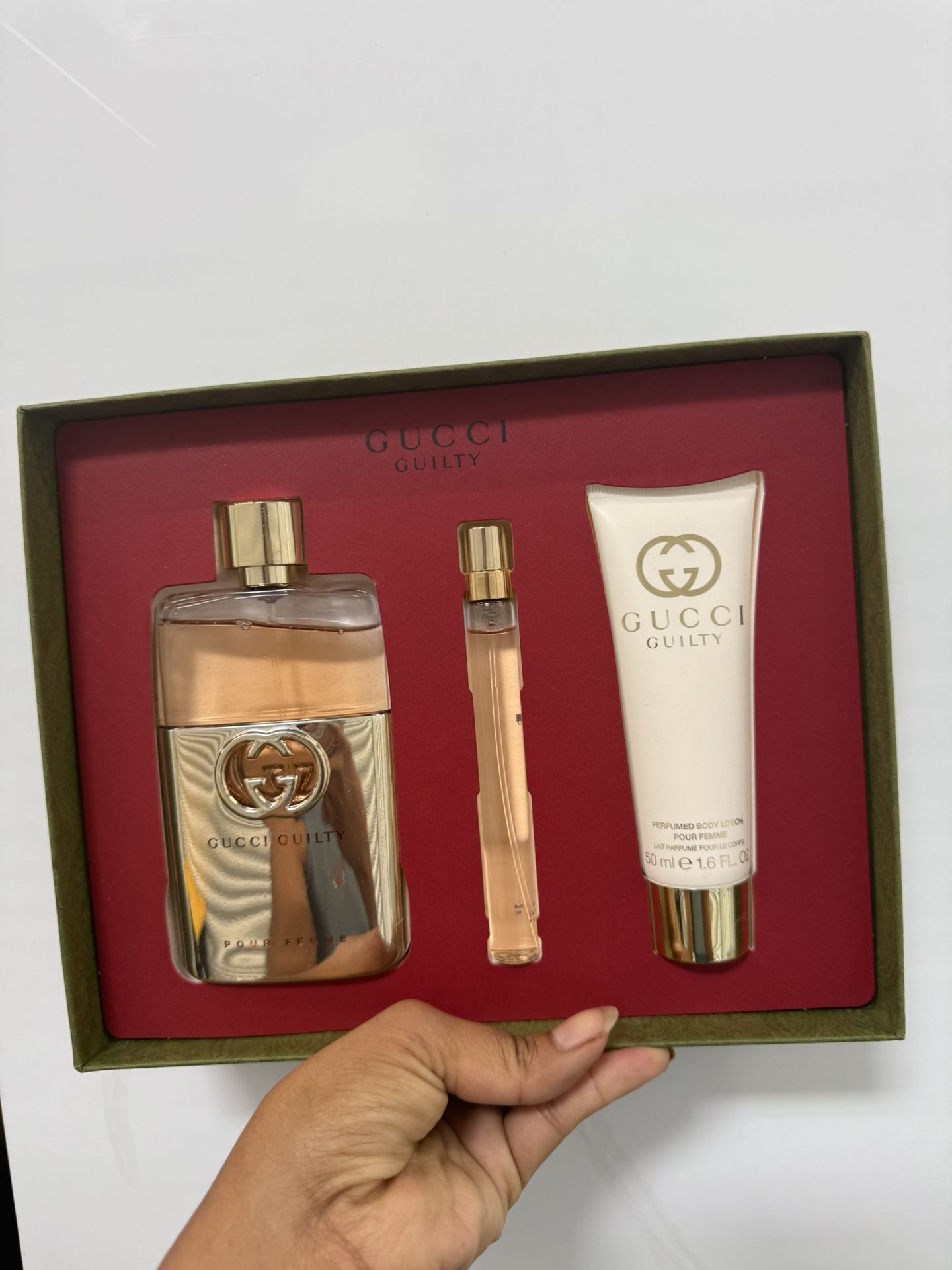 Perfume set