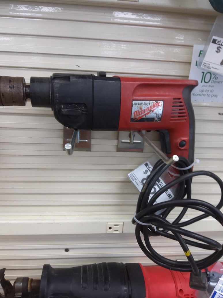 Milwaukee Heavy Duty 1/2 Hammer Drill