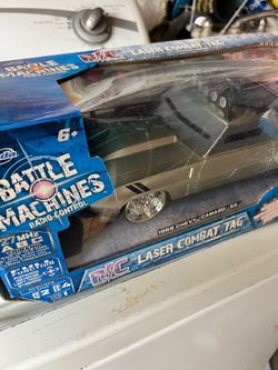 New in box. Damaged box. Battle Machine Radio Control 1969 Camaro SS. $20.