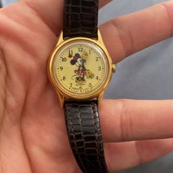 Vintage Disney Minnie Mouse Watch