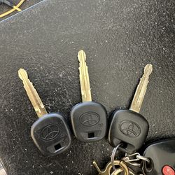 Toyota car key - need a spare key ?