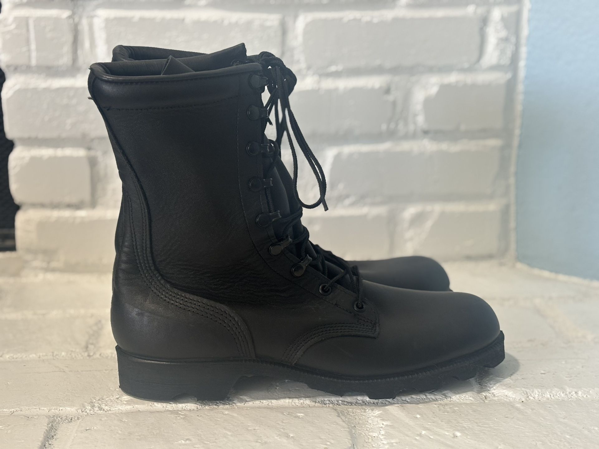 Altama All Leather Combat Jungle Boots, Black with Panama sole Men’s size 10.5R