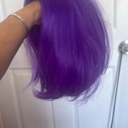 SHORT PURPLE WIG 