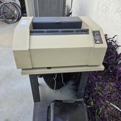 Industrial Grade Paper Shredder 