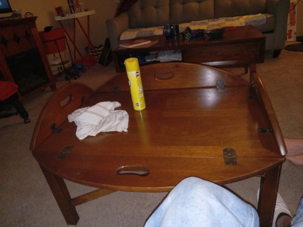 Butler Carisel Coffie Table