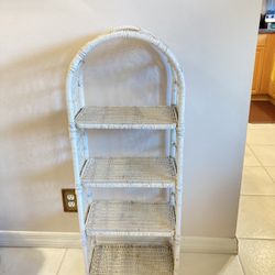 Vintage 4 Tier White Wicker Shelf w/ Arch Top & Metal Frame 15 1/2”W x 9 1/4”D x 41”H Boho   