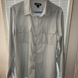 Lands' End women's baby blue long-sleeve button-down shirt with a mini tan paisley print