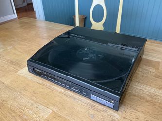 Technics Quartz Direct Drive Automatic Turntable