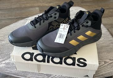 Adidas shoes size 10- Brand new- Low Price.   $25