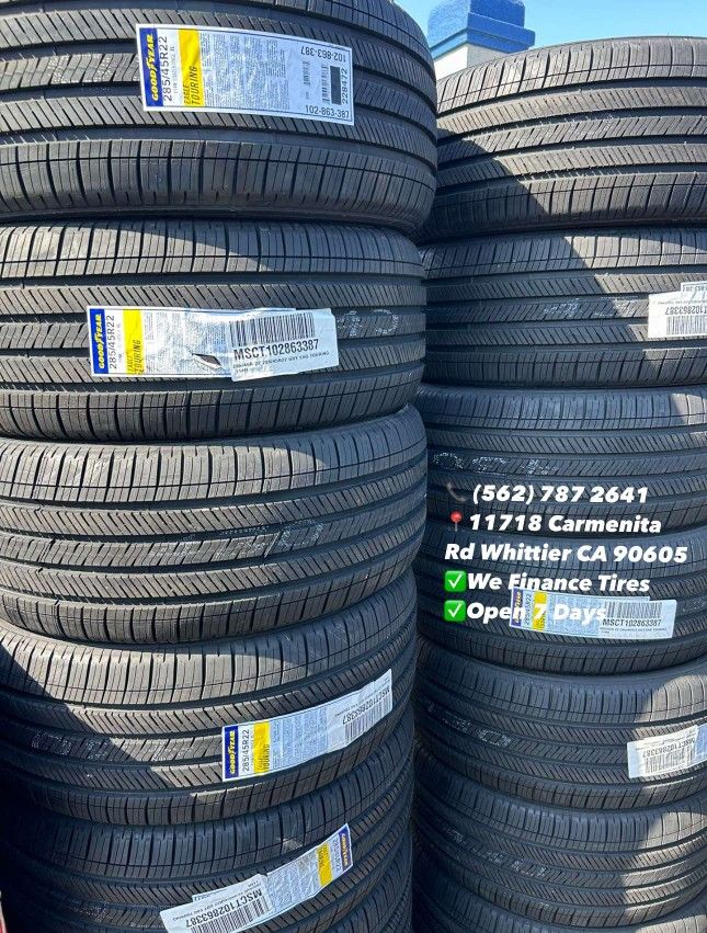 285/45/22 GOODYEAR Set of Tires Installed and Balanced Set de Llantas Nuevas Instaladas y Balanceadas