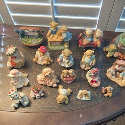 Cherished Teddies & calico Kittens