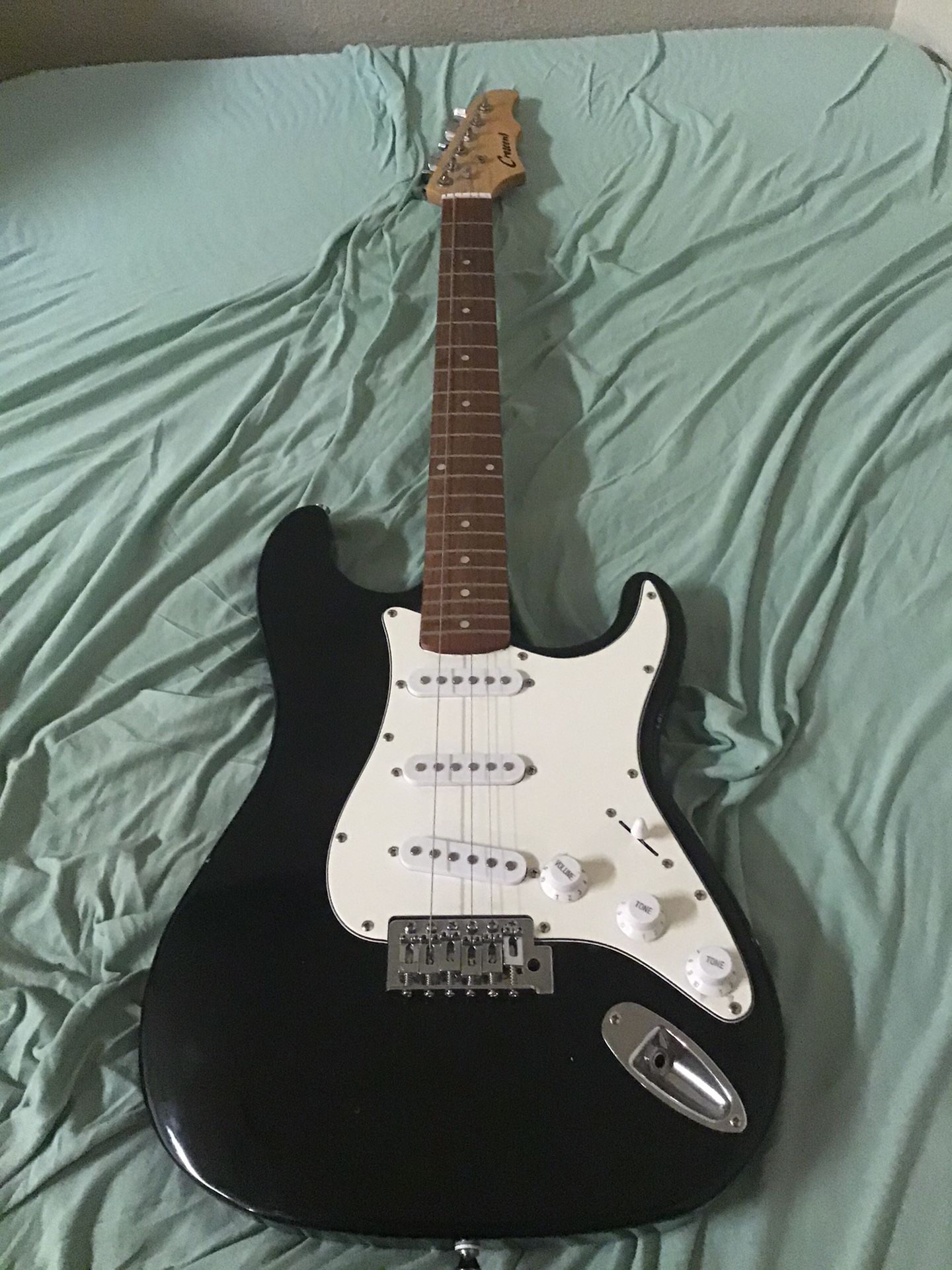 Crescent Stratocaster