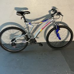 BICYCLE BIANCHY 21 SPEED SIZE 26 BRAND NEW 