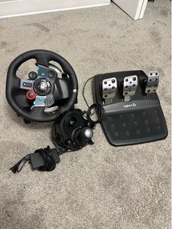 Logitech G29 Racing Wheel Pedals Shifter w shifter