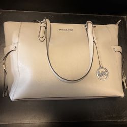Gray Michael Kors Purse 