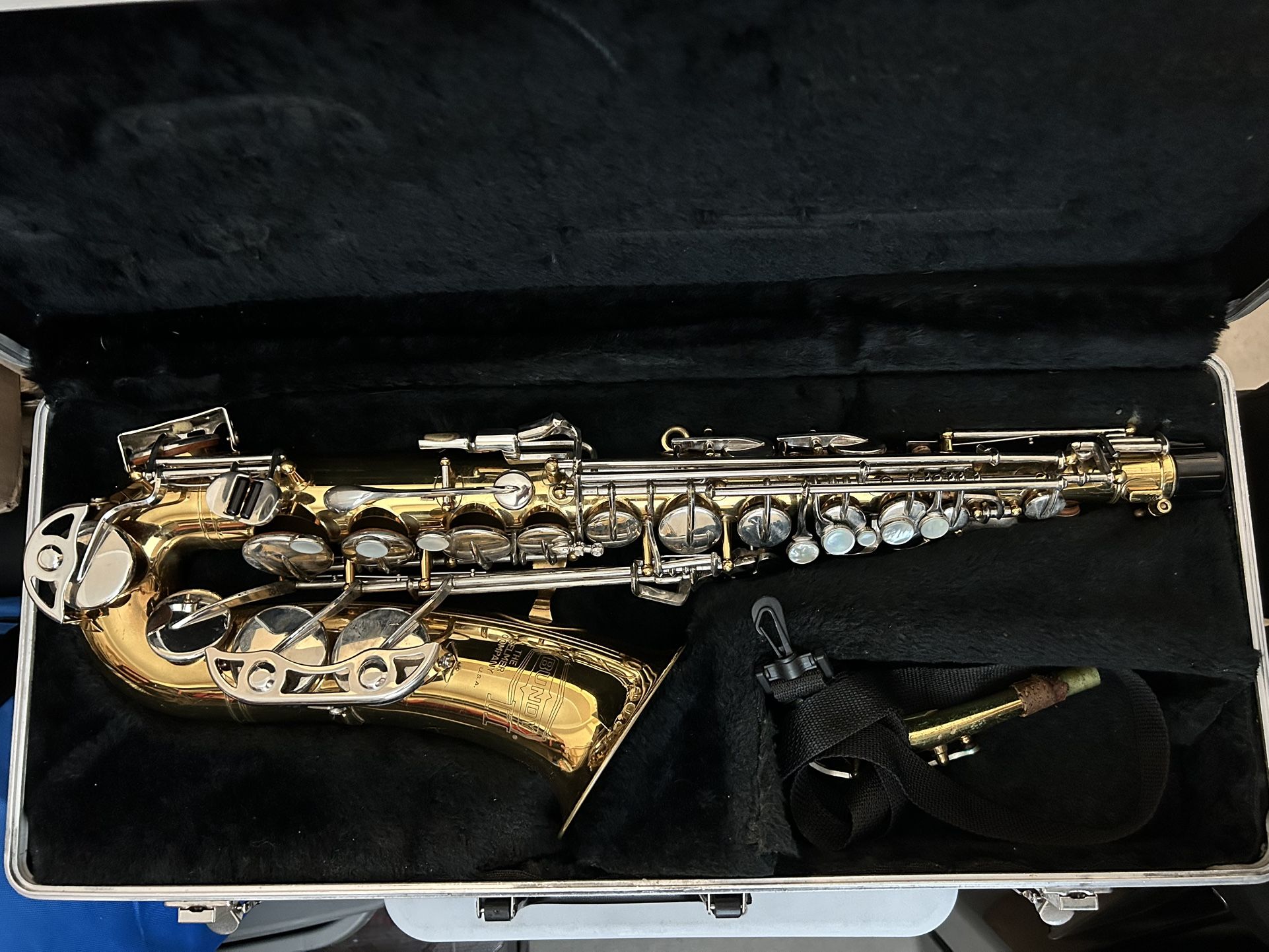 Selmer Bundy II Alto Saxophone