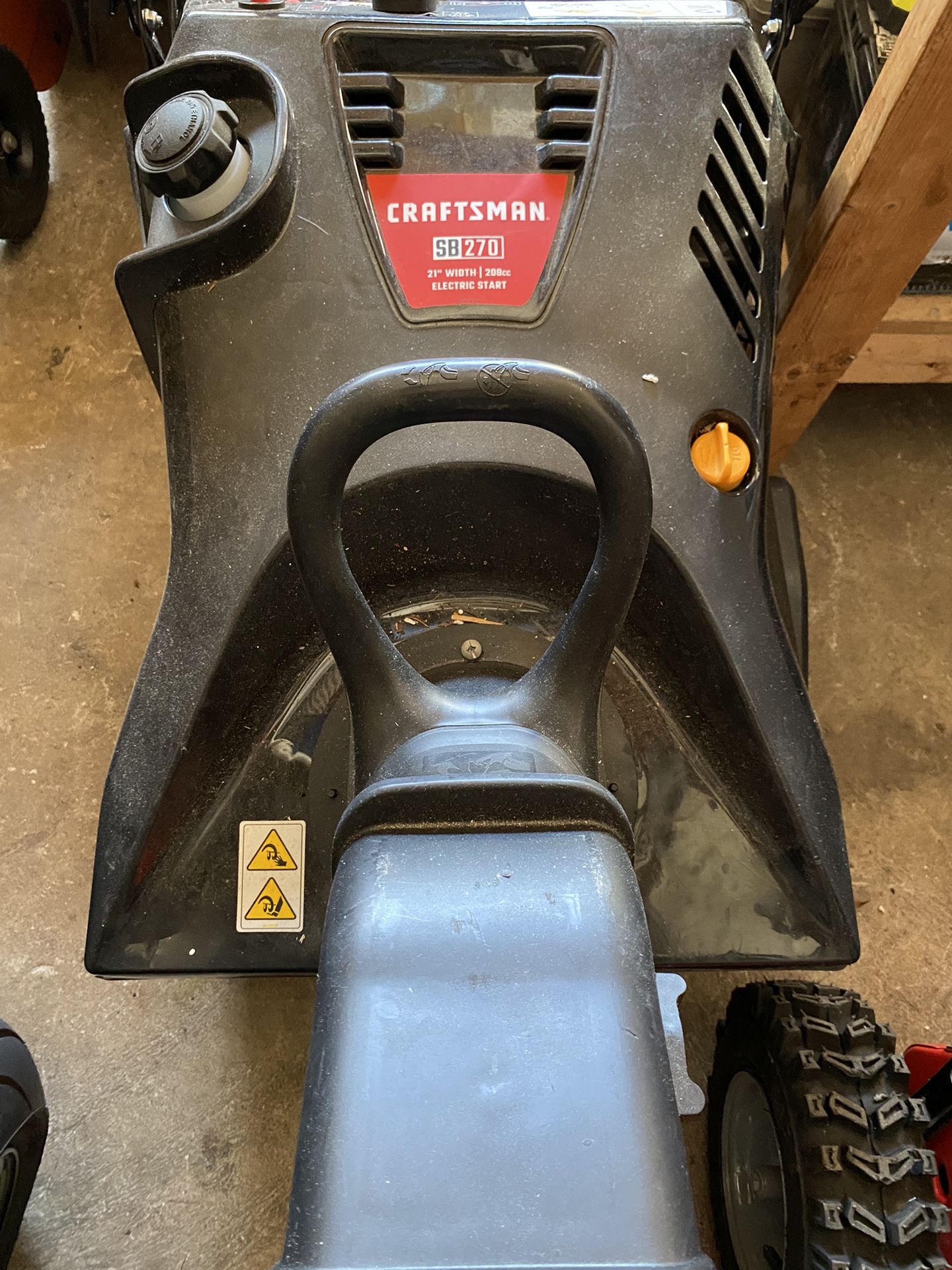 2023 Model Never Used Craftsman Snow Thrower SB270 4 Stroke Engine 649$ New