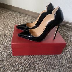 Patent leather High Heel